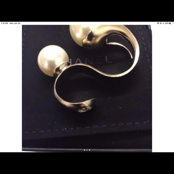 Chanel Ring - Picture 2 of 3